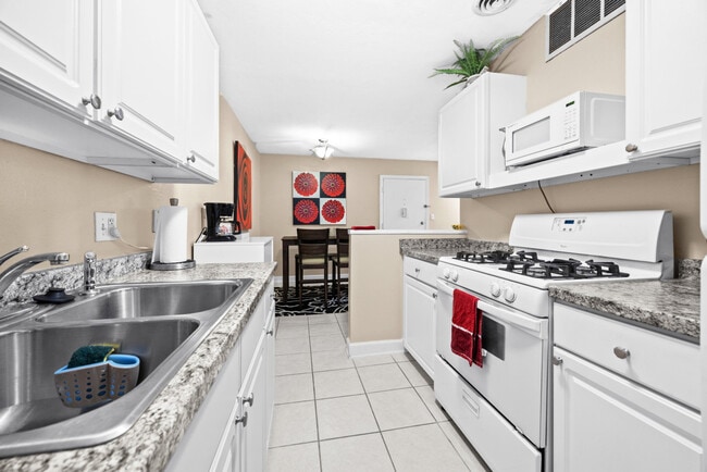 Photo - 1700 SW 16th Ct Unit ID1359114P