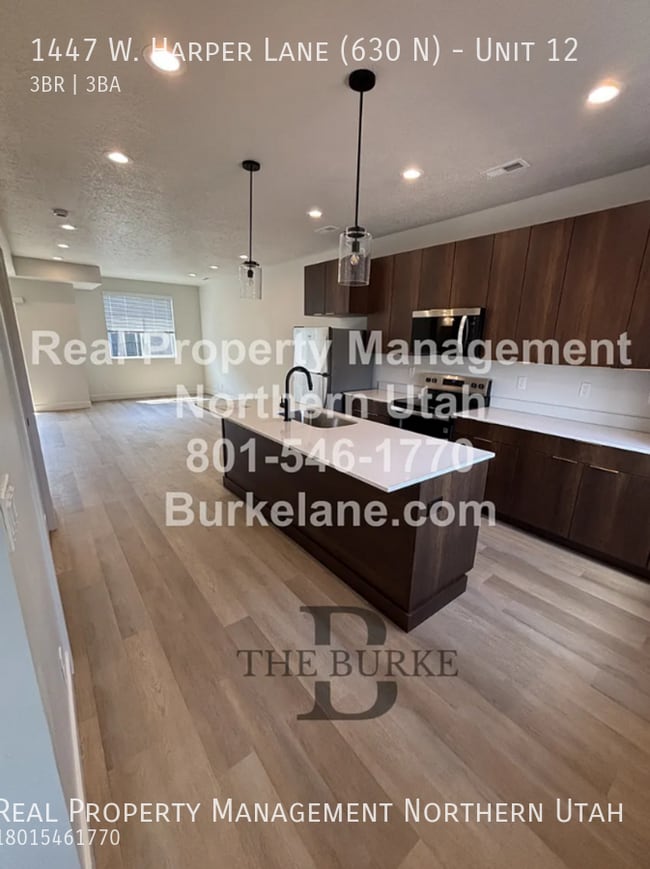 Photo - 1447 W Harper Ln Unit 12