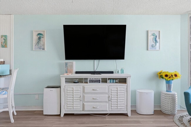 Photo - 8817 S Thomas Dr Unidad SI FL6-ID1429757P