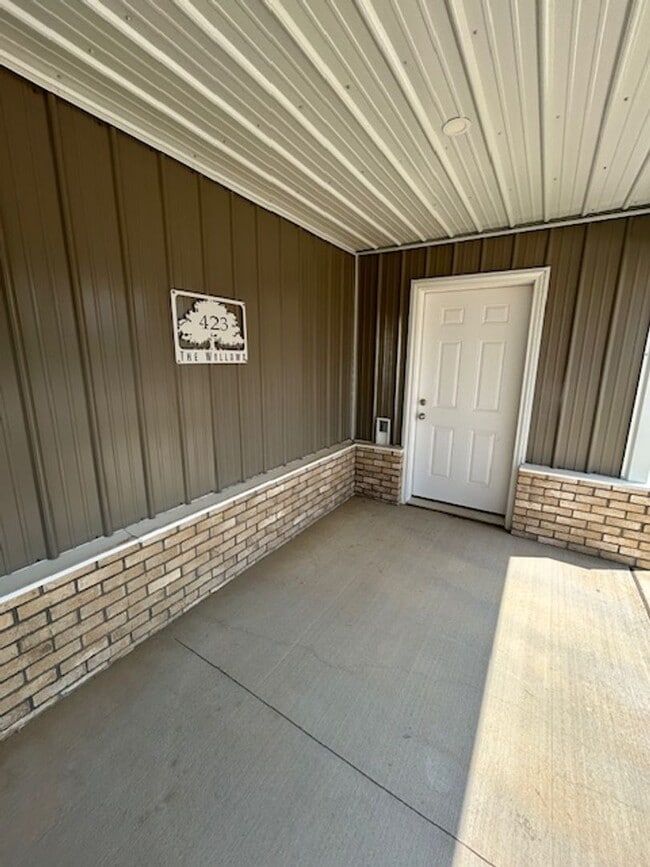 Building Photo - Duplexes Now Available! Rental