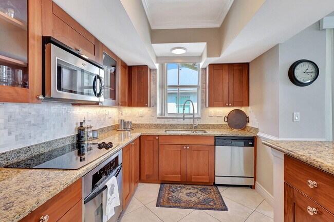 Photo - 775 NW Flagler Ave Unit 401