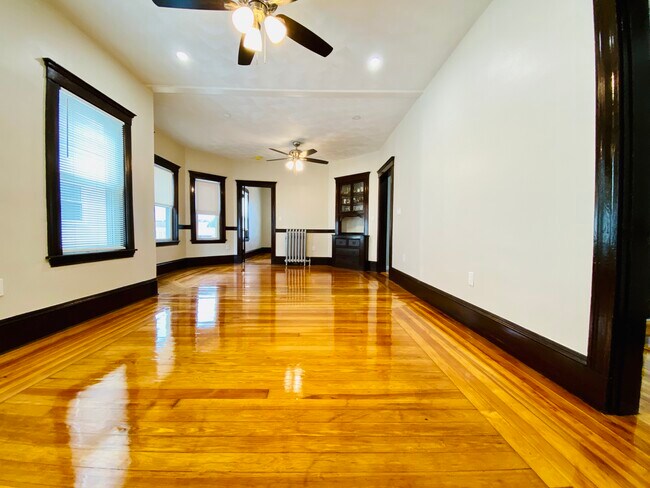 Photo - 85 Albion St Unit 2