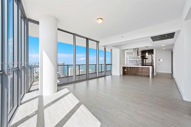 Photo - 1100 Biscayne Blvd Unit 4405