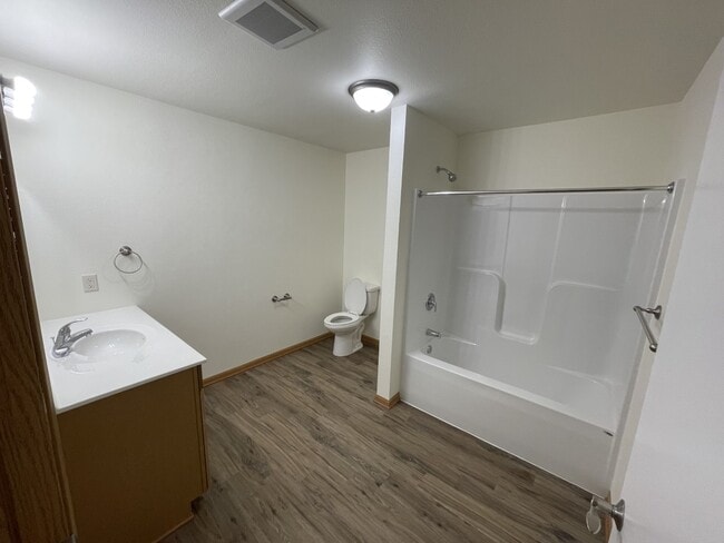 Main Bath