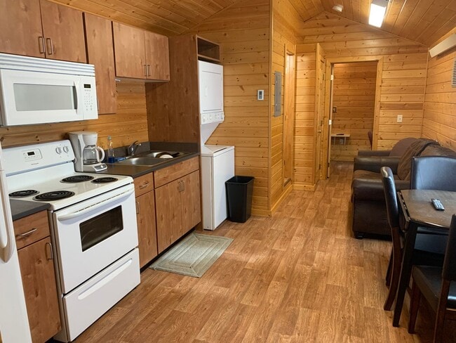 Photo - Fully furnished long term rental