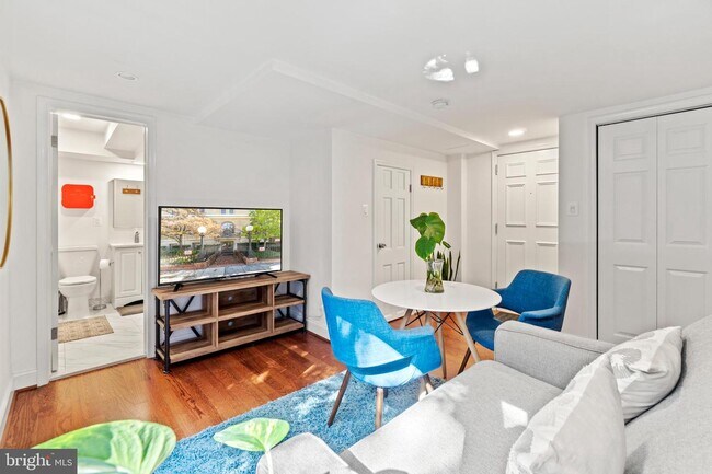 Photo - 1511 22nd St NW Unit 15