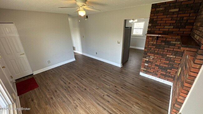 Photo - 276 Probus Dr