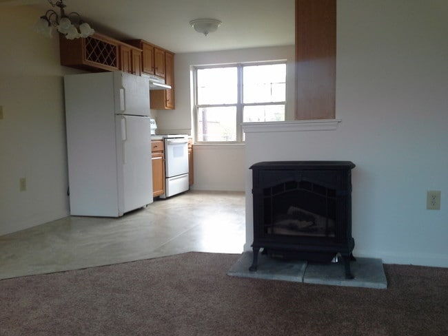 Photo - Pewter Village