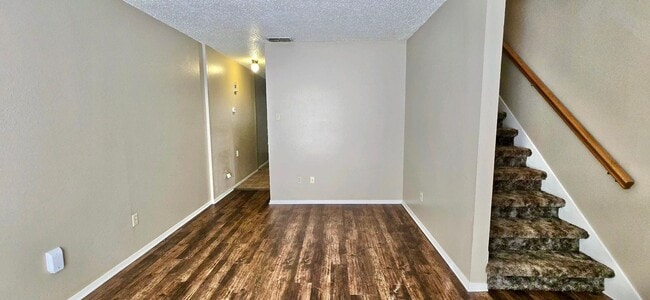 Photo - Tammy Lynn Dr Duplex Unit B