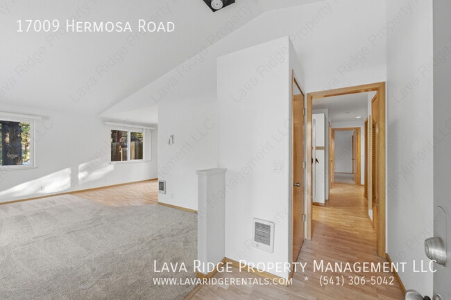 Photo - 17009 Hermosa Rd