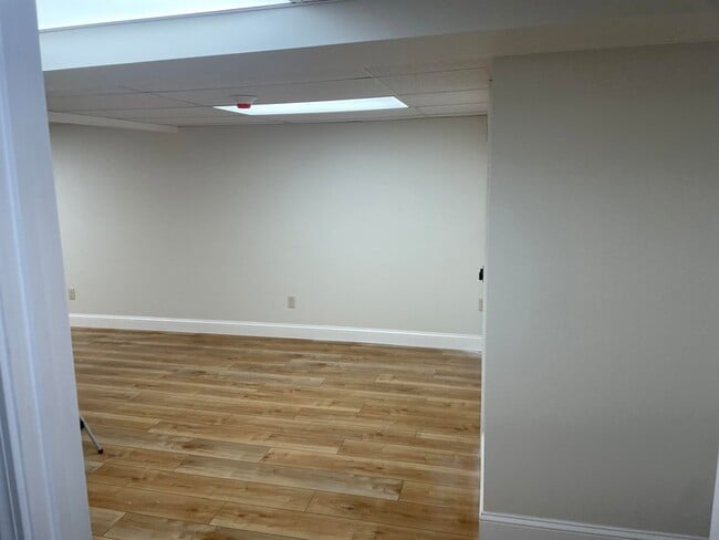 Photo - 64 Dunvegan Wds Dr