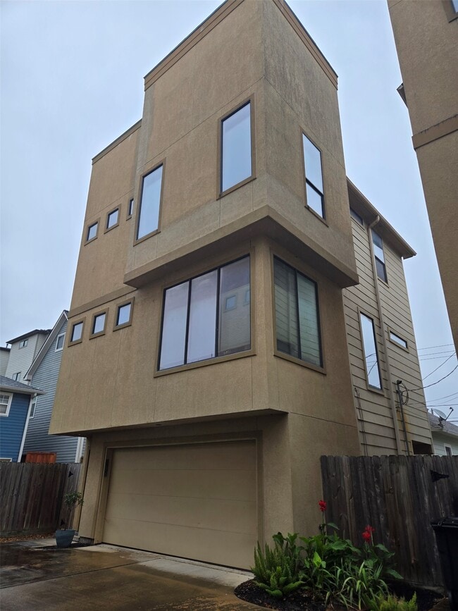 Photo - 1105 W 21st St Unidad D
