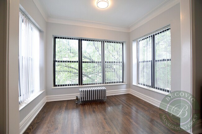 Photo - 4707 N Albany Ave Unit 1