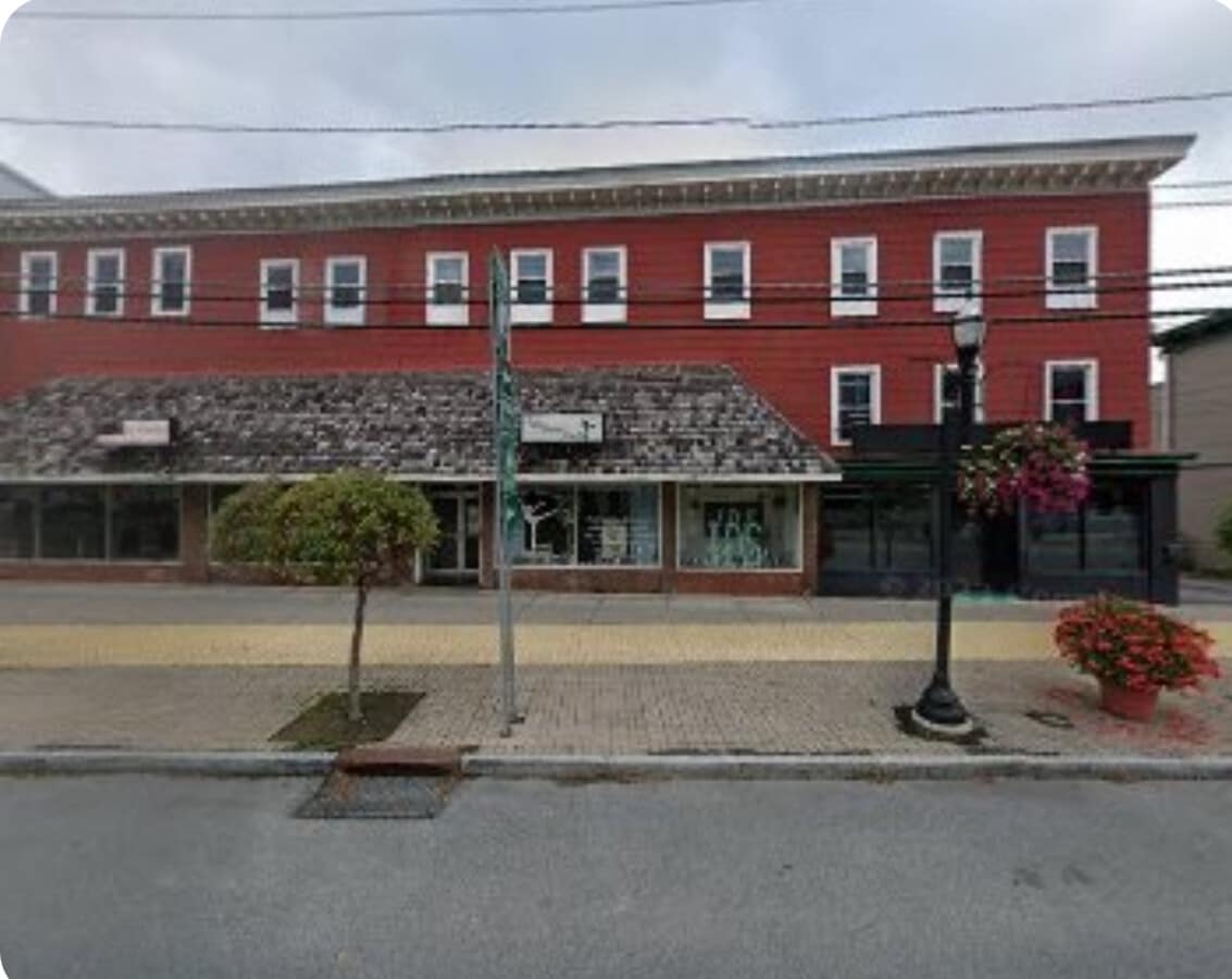 Photo - 211 Genesee St Apartment Unit 8
