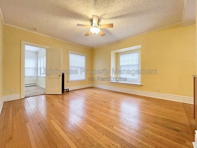 Photo - 49 Prospect Ave NE Unit 4