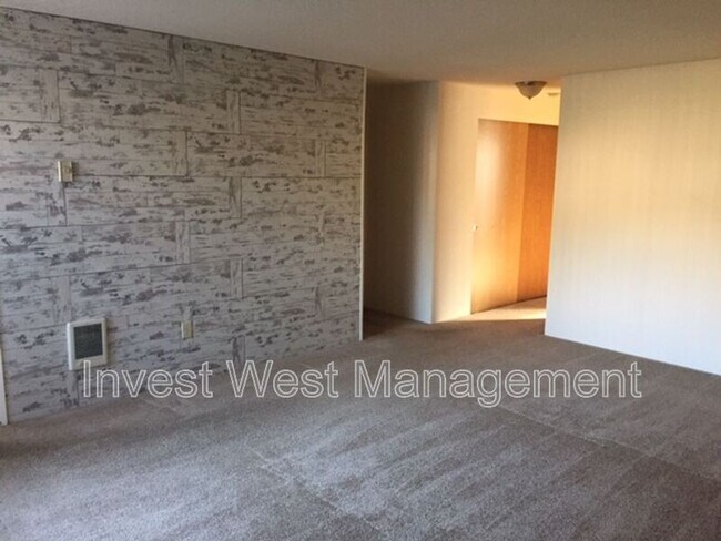 Photo - 1819 Kingsley Rd Unit #23