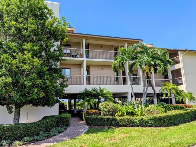 3850 Mariners Walk Unit 723