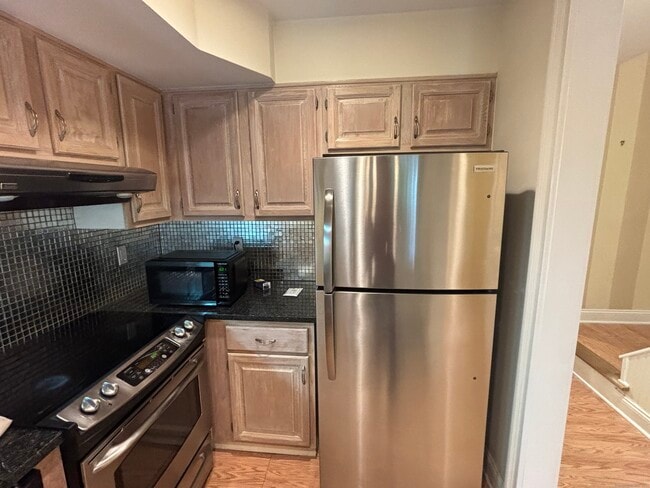 Photo - 666 Main Ave Unit A5