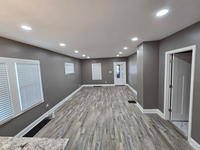 Photo - 2035 S Pennsylvania St