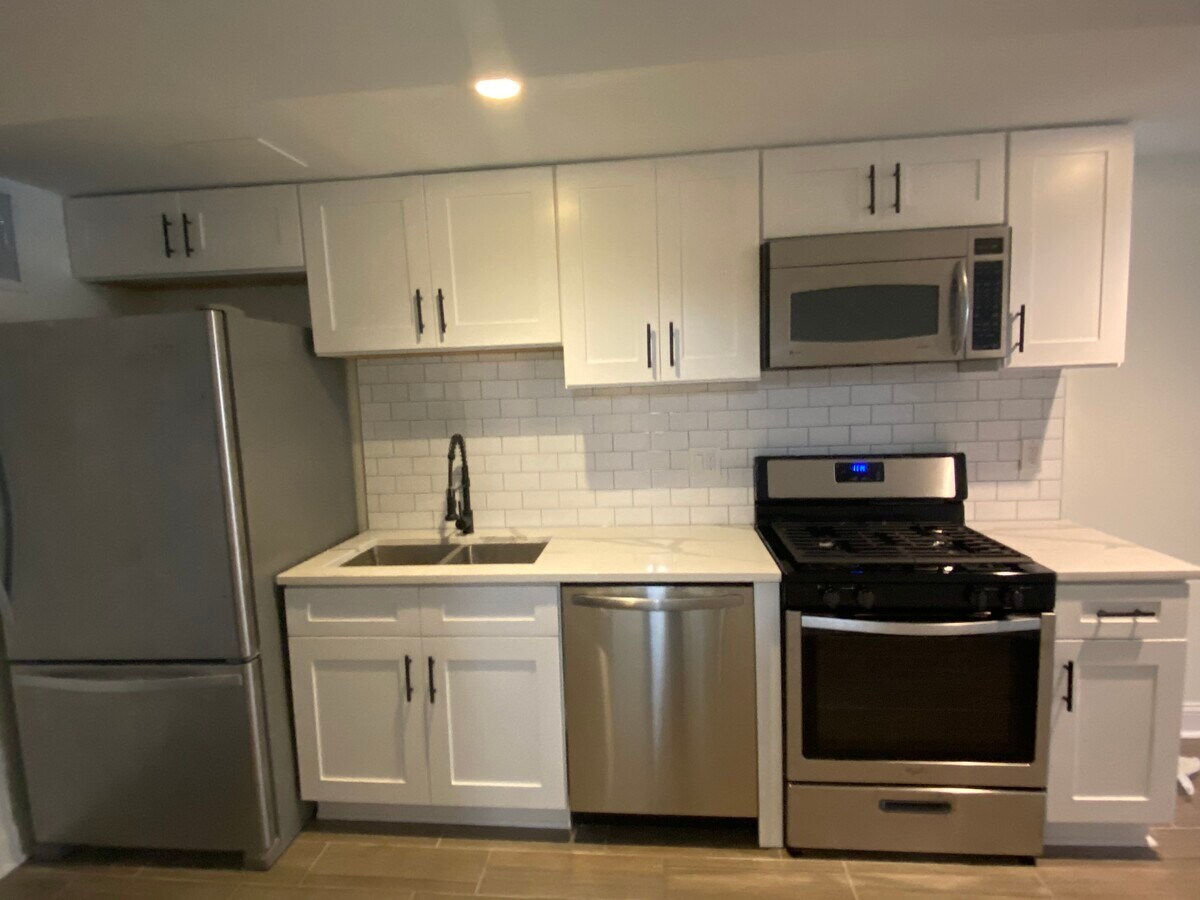 Photo - 1718 N Campbell Ave Unit G