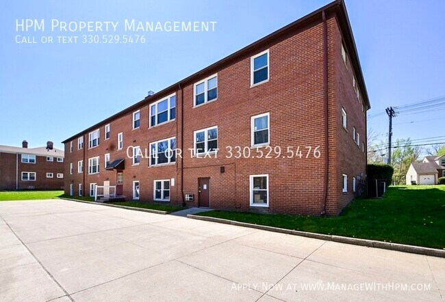 Photo - 885 S Green Rd