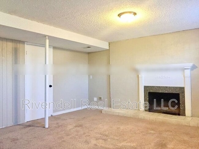 Photo - 2295 S Norfolk St