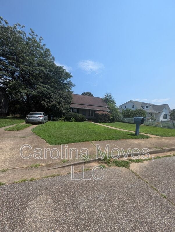 38 Blake St