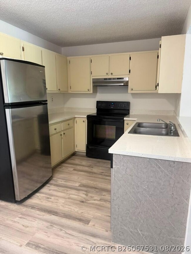 Photo - 300 Palm Cir W Unit 204