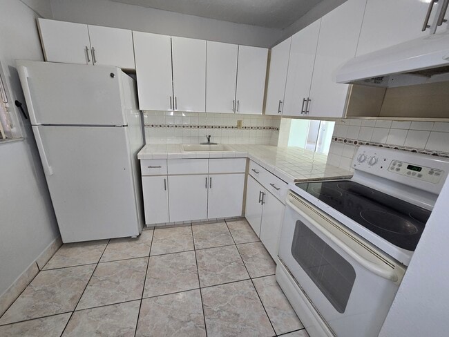 Photo - 120 Royal Palm Rd Unidad 209