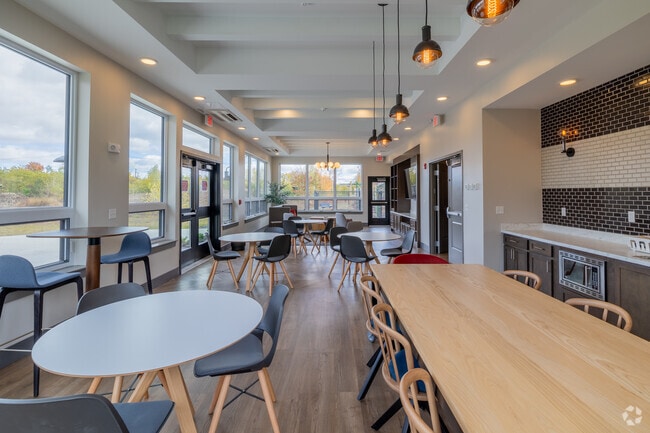 Clubhouse lounge