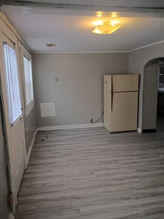 Photo - Large Back Porch