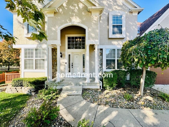 Photo - Elegant Cul-de-Sac Retreat with 5th Bedroo...