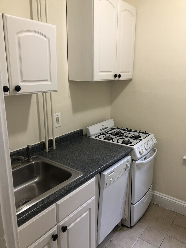 Photo - 352 Riverway Unit 8