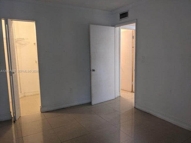 Photo - 7125 NW 186th St Unit B209