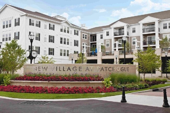Photo - 1 Village Plaza