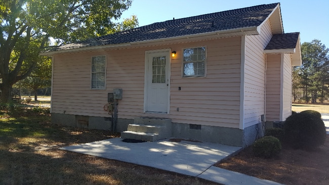 Photo - 608 Windcrest Dr