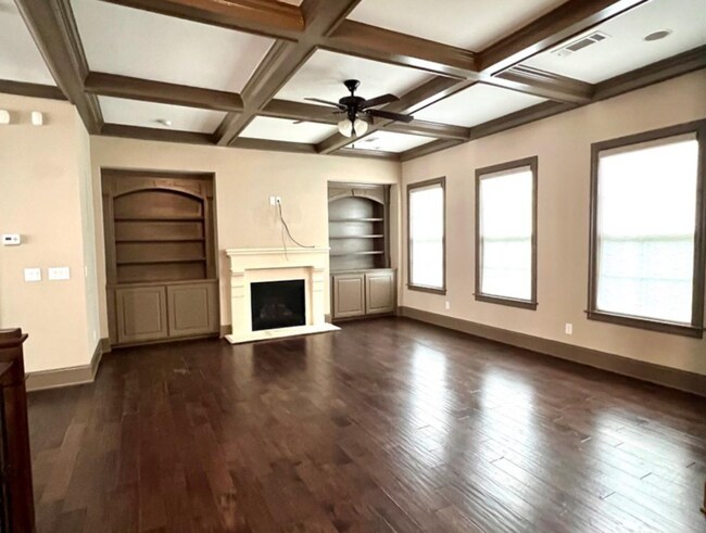 Photo - 1788 Stephanie Trail NE