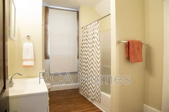 Photo - 2317 Prospect St