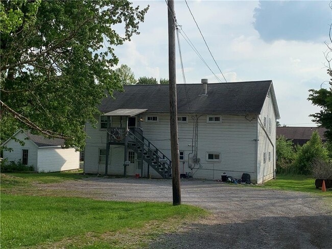 Building Photo - 344 Elm St Unit A1