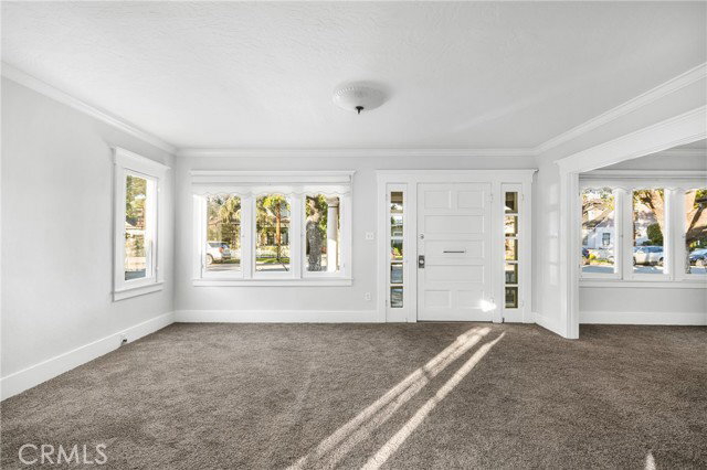 Photo - 243 N Grand St