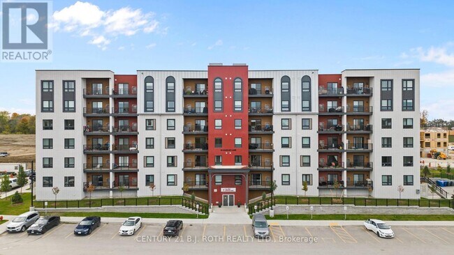 Photo - 10 Culinary Ln Unité 611