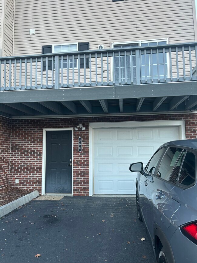 Photo - 2121 S Greenwood Dr Unit 500