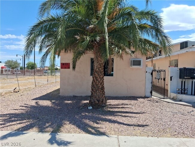 Building Photo - 413 W Van Buren Ave Unit 8