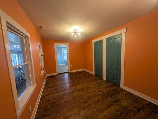 Photo - 48 Clover St