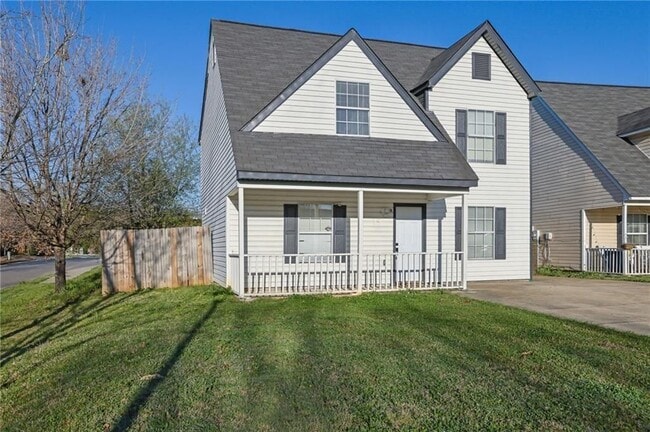 Photo - 15 Brighton Ct SE