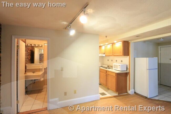 Photo - 12 Mt Auburn St Unit #2