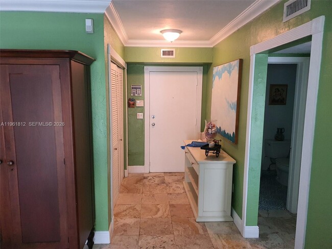 Photo - 300 Sunrise Dr Unit 3D