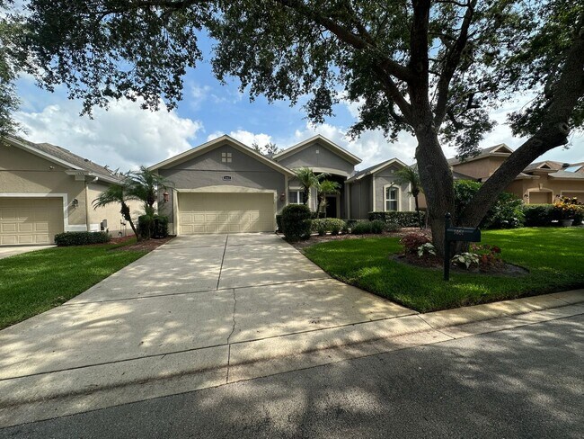 Building Photo - Lake Mary/Heathrow - 4 Bedroom, 2 Bathroom...