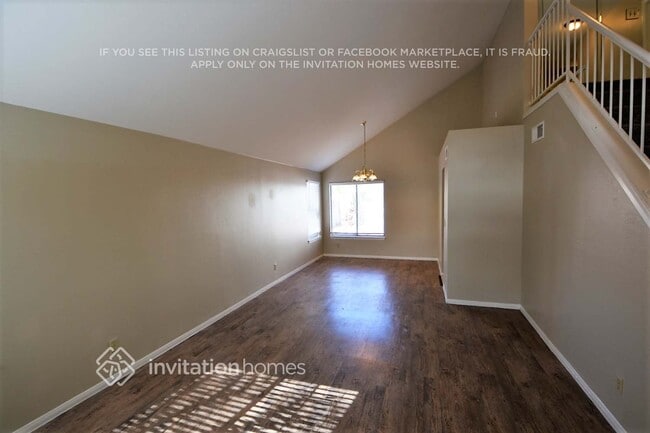 Photo - 7312 Queen Palm Dr