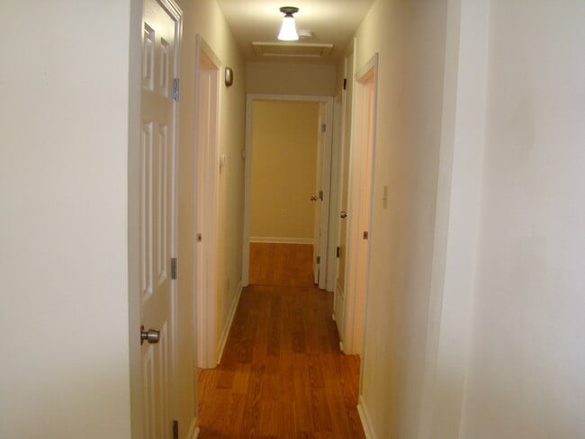 Hallway - 4208 Tartan Dr